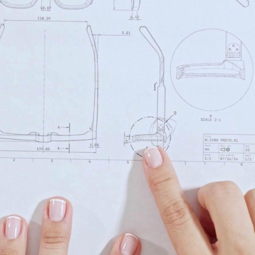 Plano técnico de diseño KROMO — desarrollo de prototipo con medidas de precisión